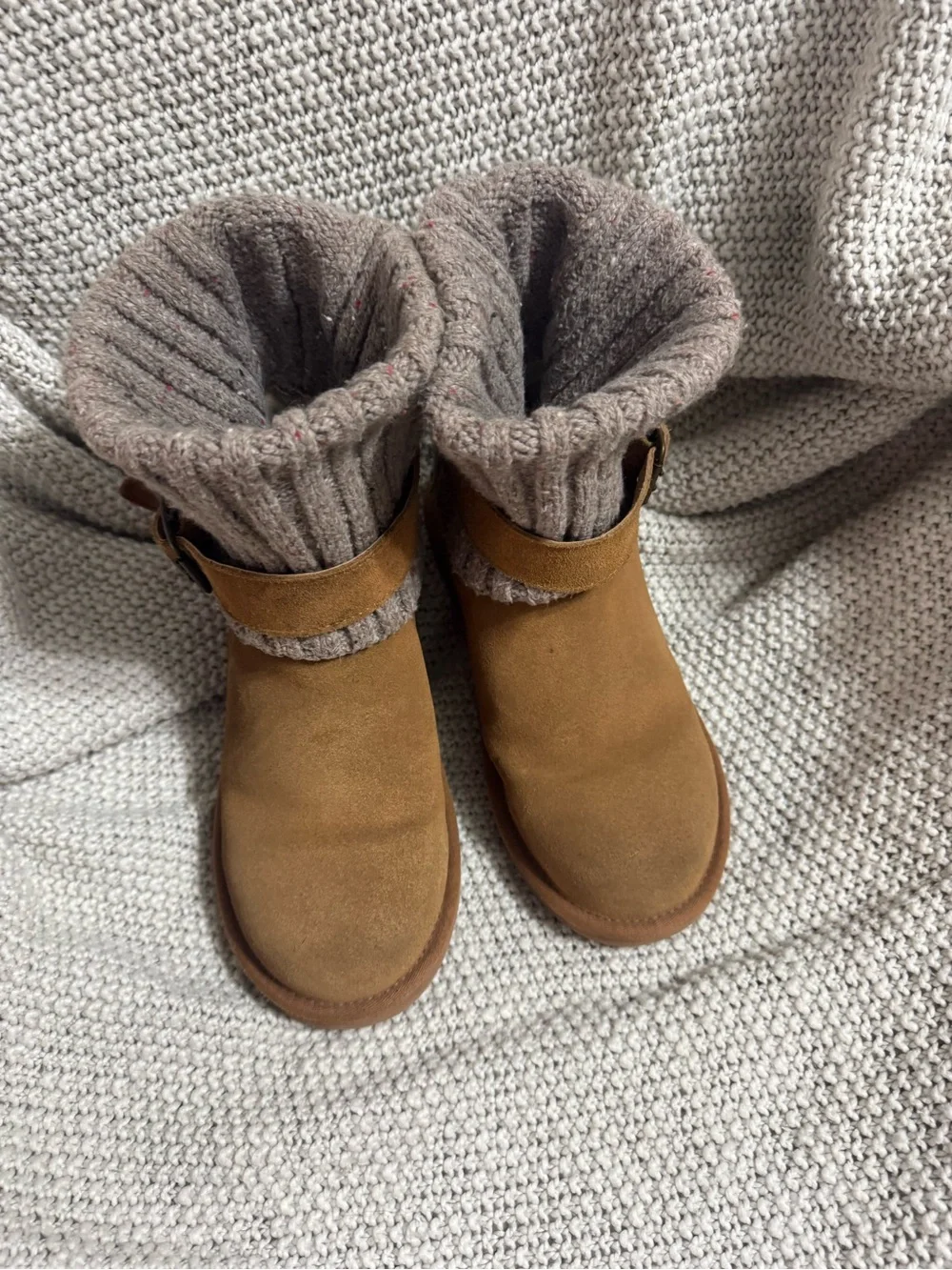UGG‎ Chestnut Suede Knit-Cuff Winter Boots